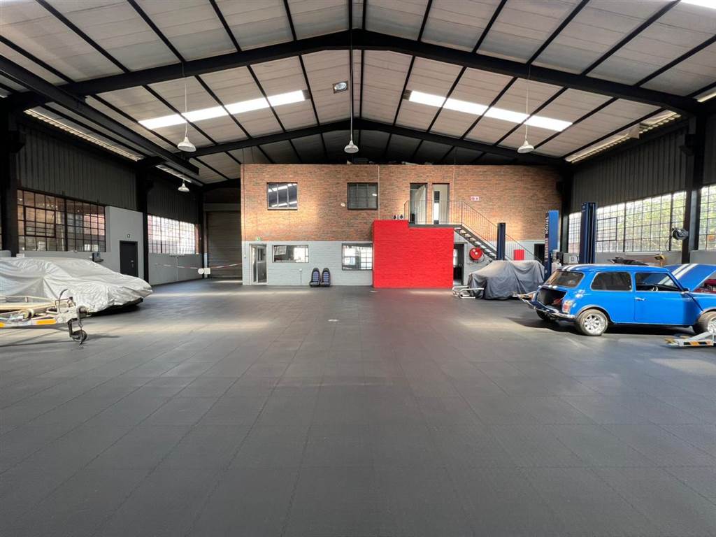 550  m² Industrial space in Delville photo number 9