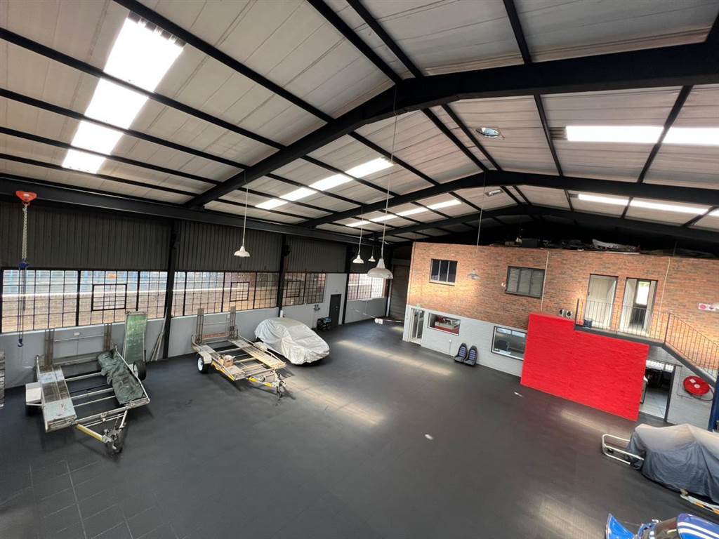 550  m² Industrial space in Delville photo number 19