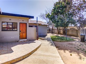 3 Bed House in Kempton Park West