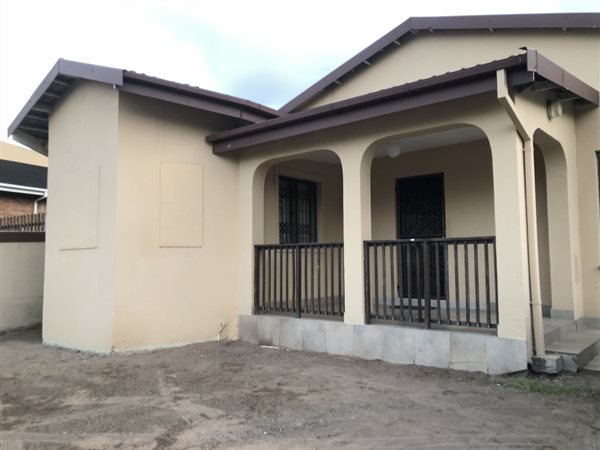 3 Bed House in Asherville