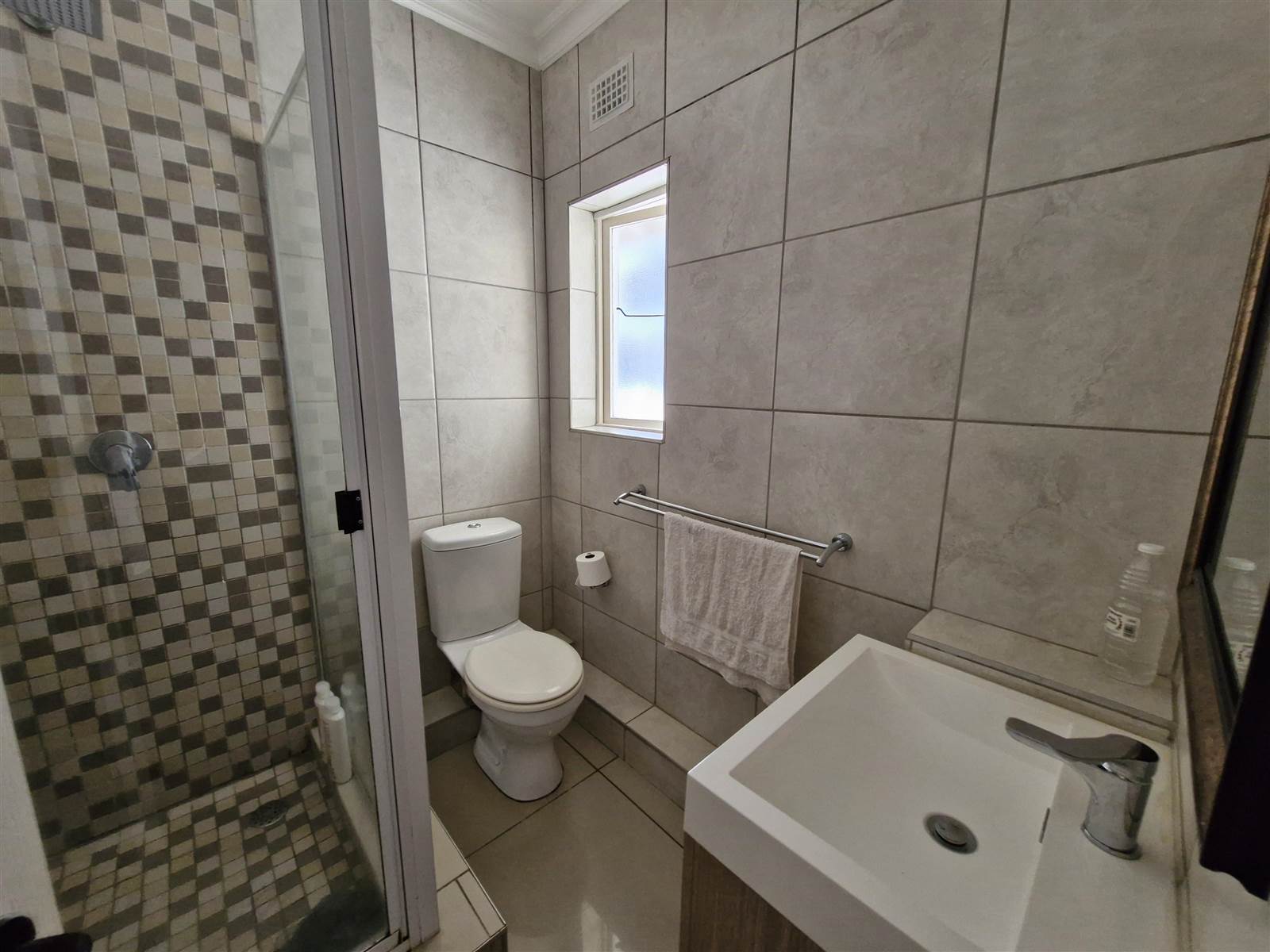 3 Bed House in Windermere photo number 15