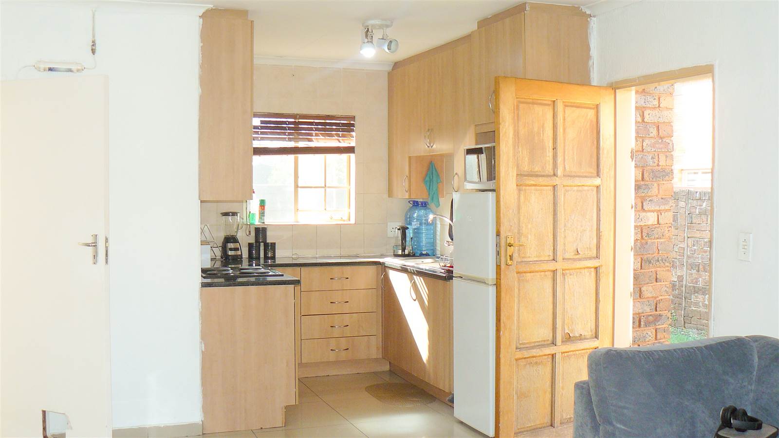 2 Bed Townhouse in Andeon AH photo number 19