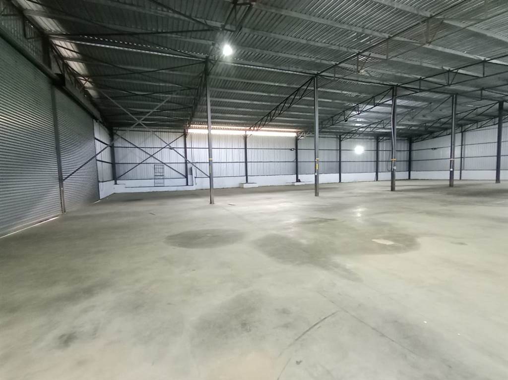 1100  m² Industrial space in Verulam photo number 8
