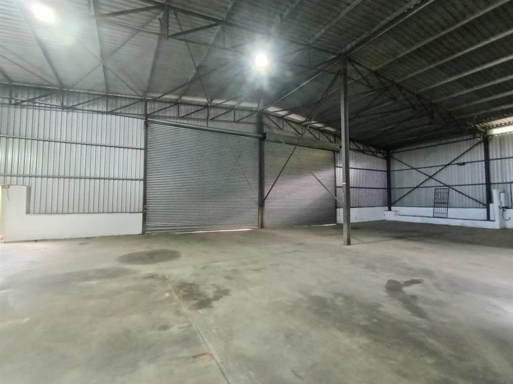 1100  m² Industrial space in Verulam photo number 5