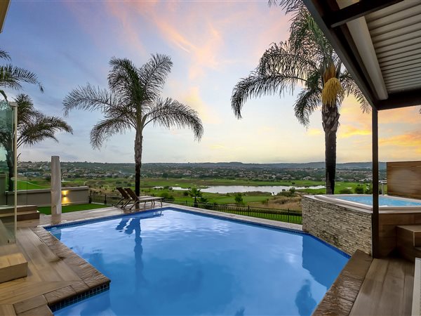 5 Bed House in Eagle Canyon Golf Estate