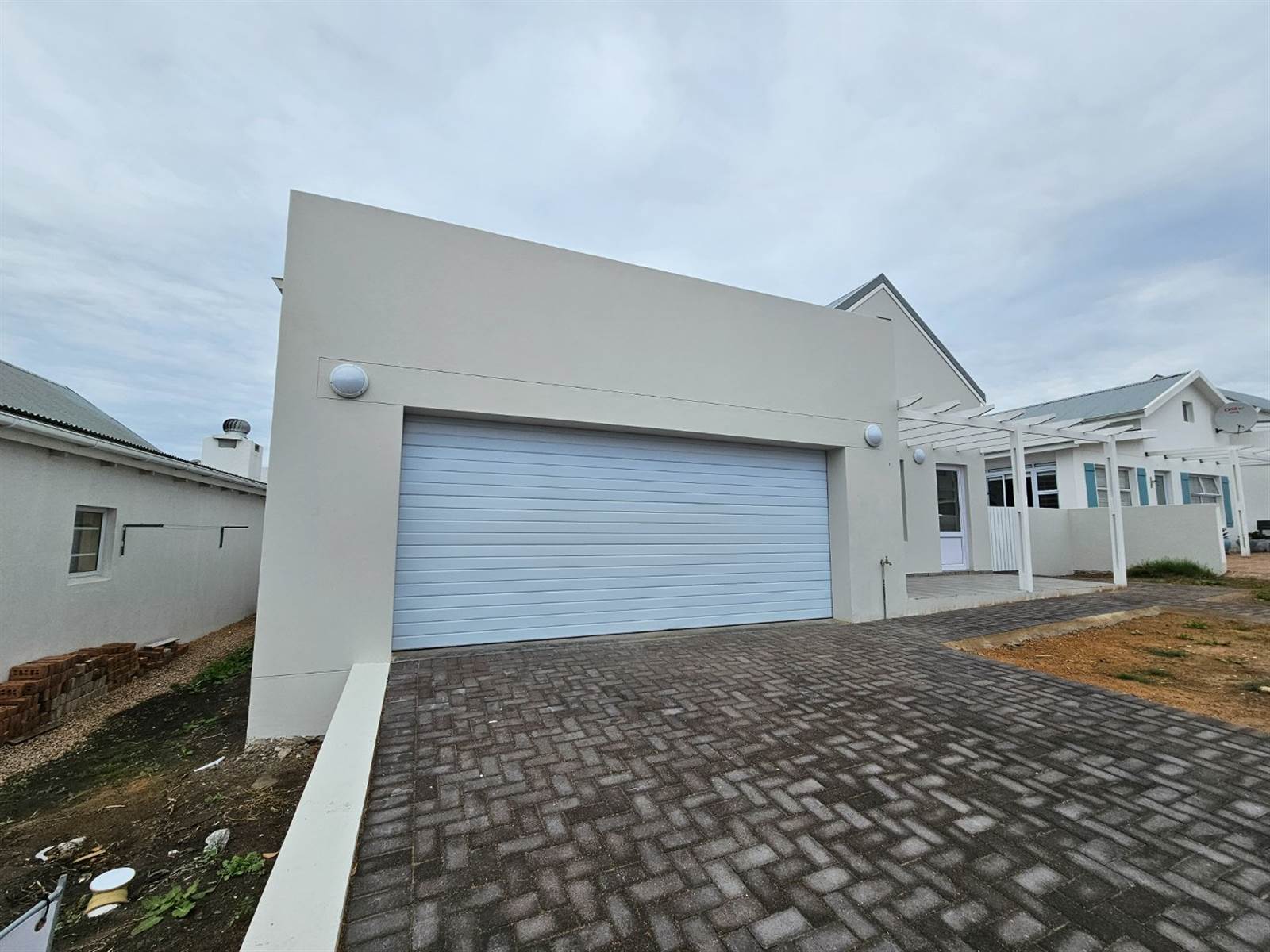 2 Bed House in Stilbaai photo number 17