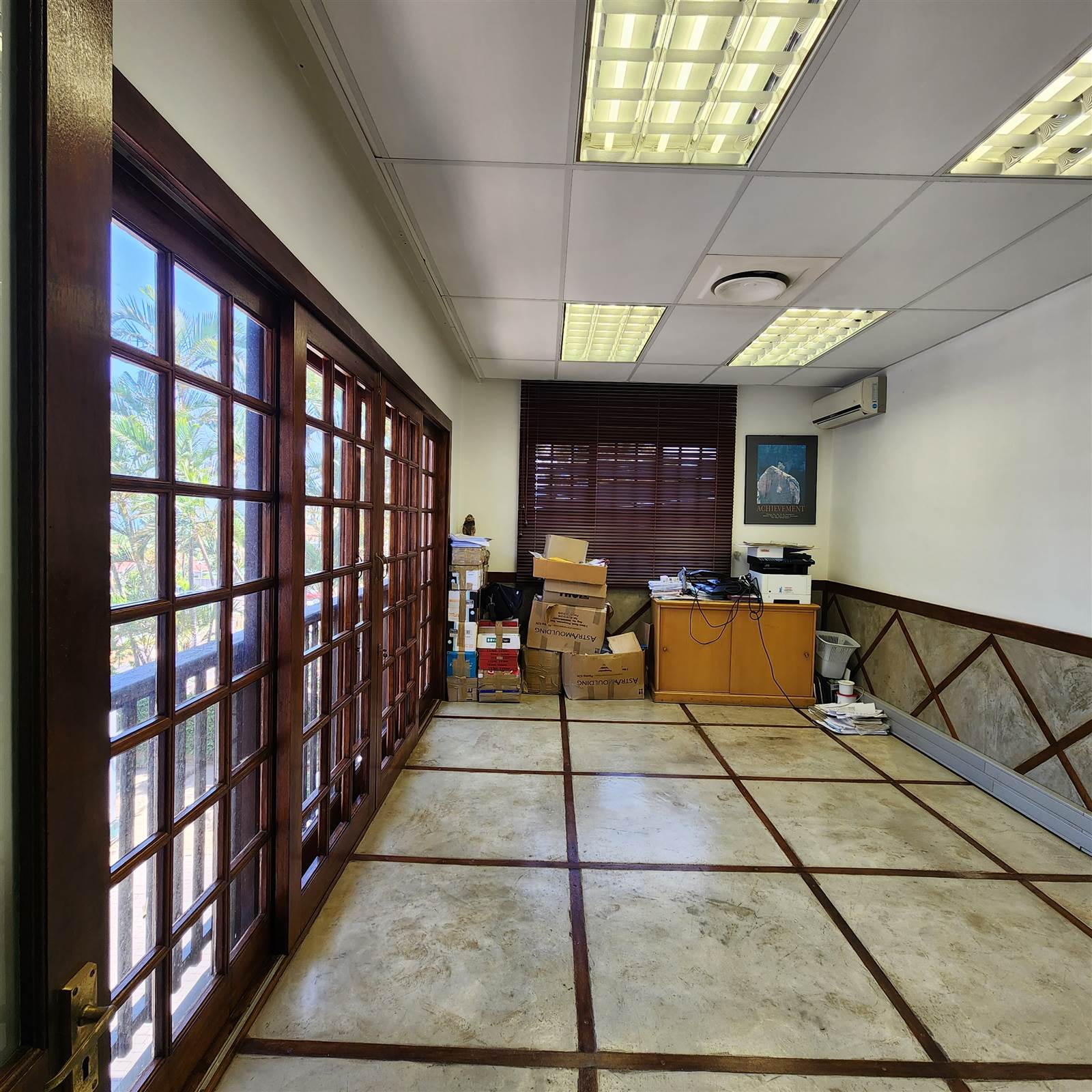 600  m² Commercial space in Durban North photo number 14