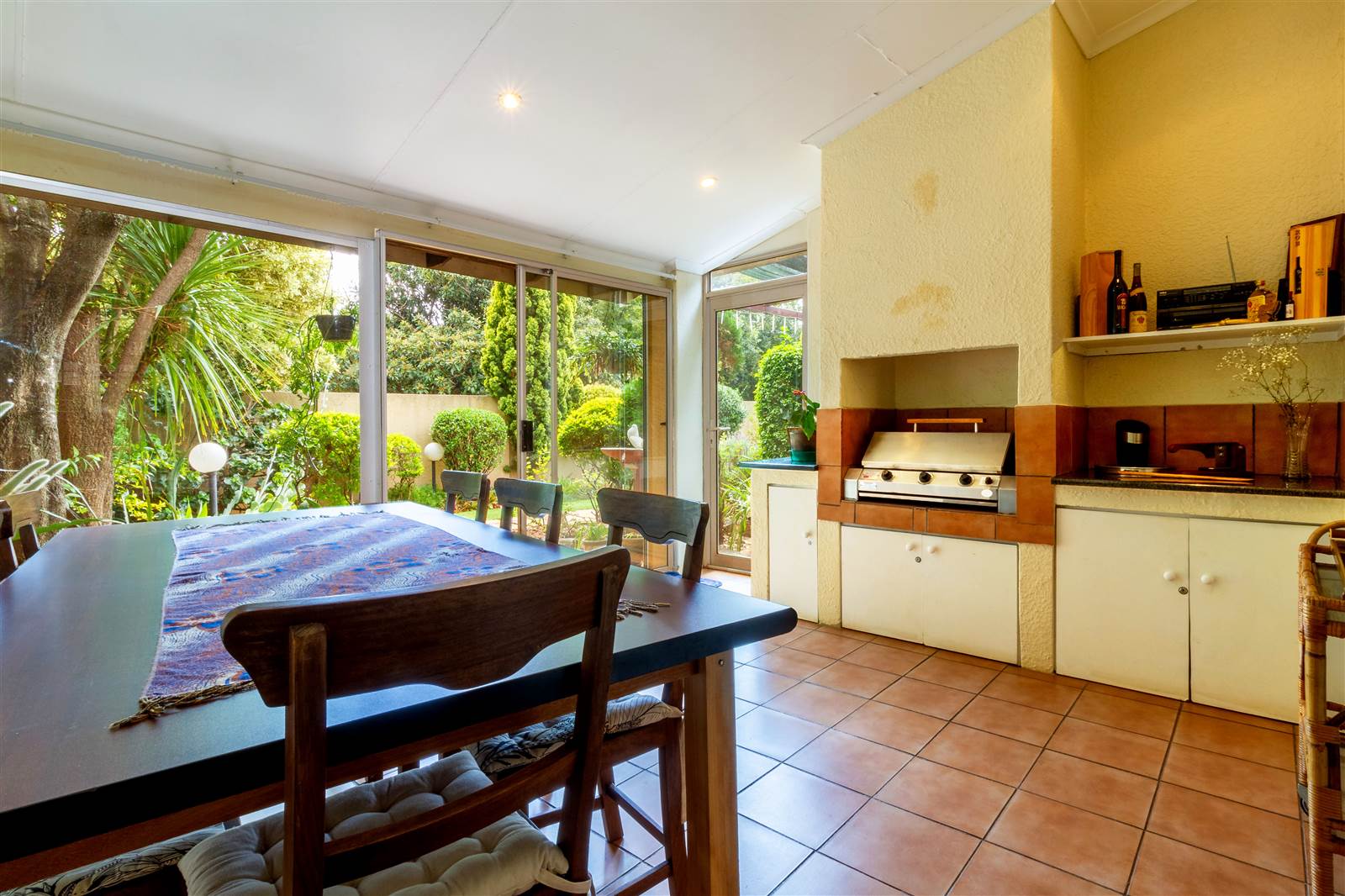 4 Bed House in Northcliff photo number 12