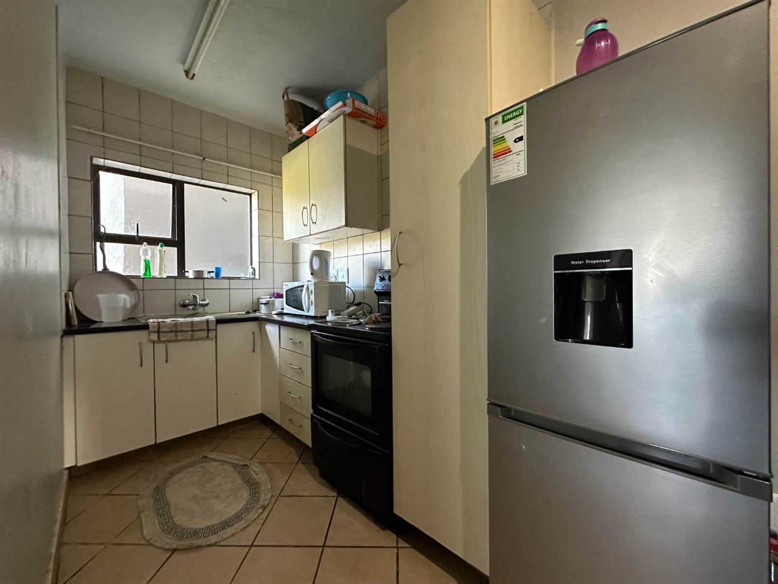 2 Bed Apartment in Sonheuwel photo number 2