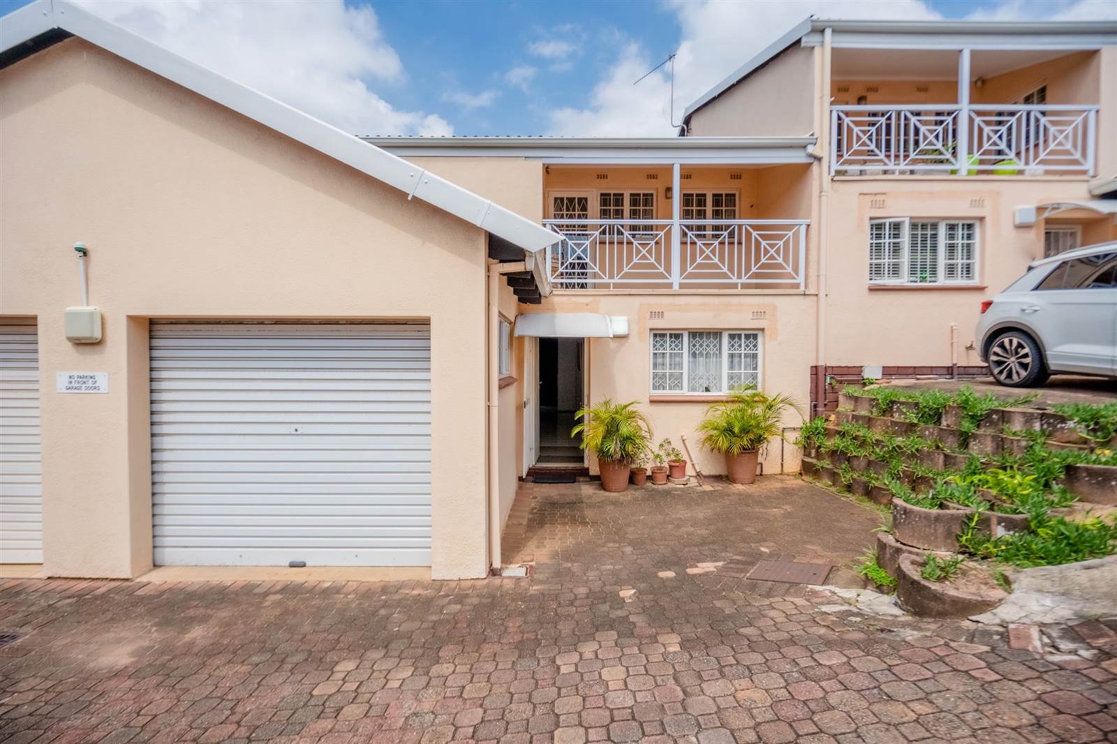 3 Bed Townhouse in Musgrave photo number 2