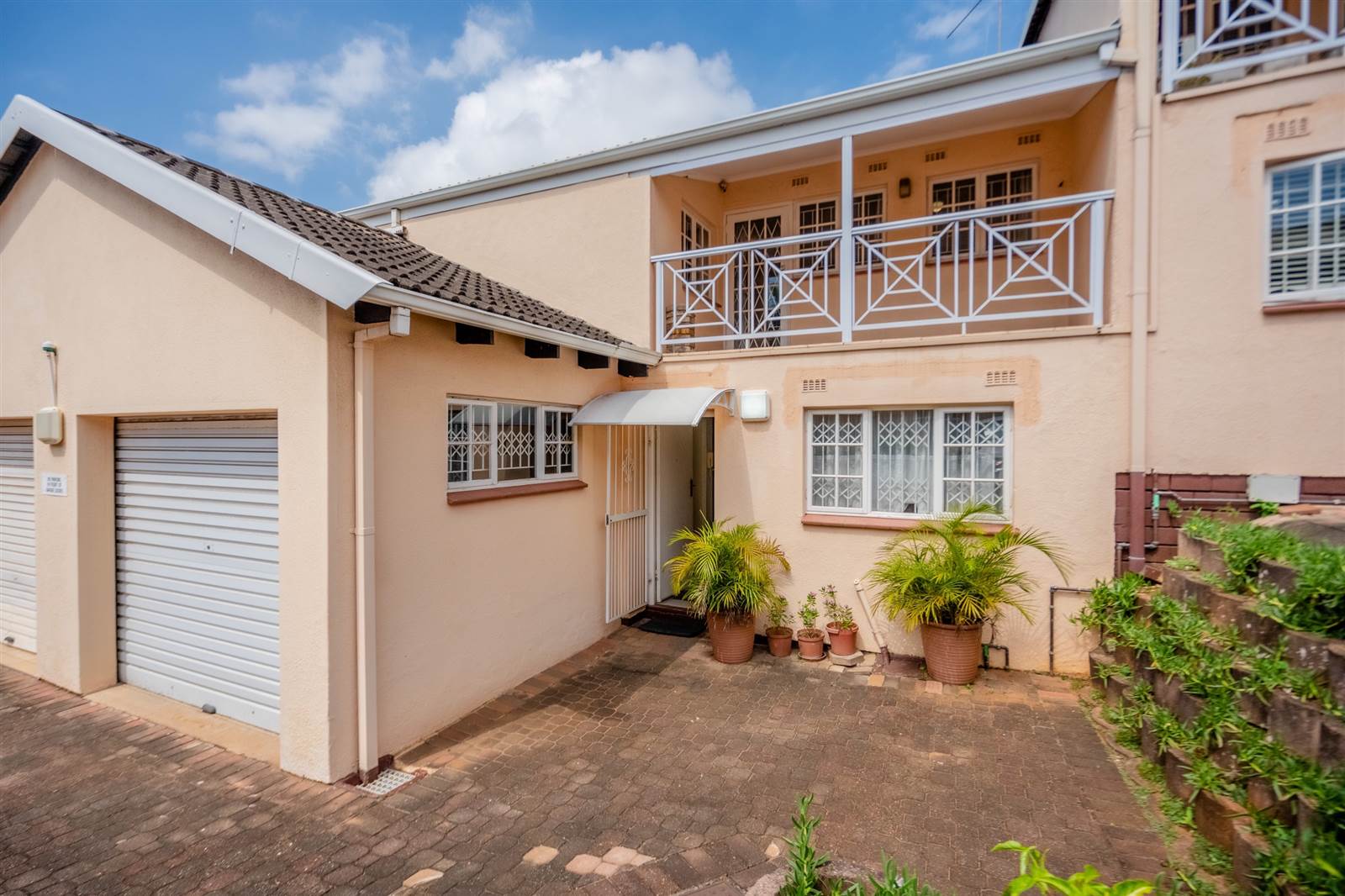 3 Bed Townhouse in Musgrave photo number 23