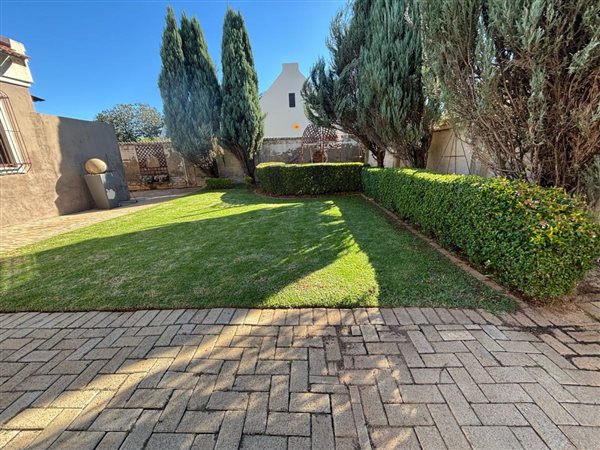 3 Bedroom House 3 Bedroom House