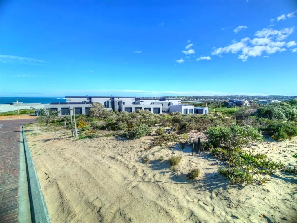500 m² Land available in Stilbaai photo number 5