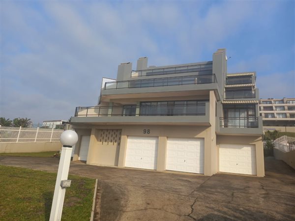 3 Bed Penthouse in Uvongo