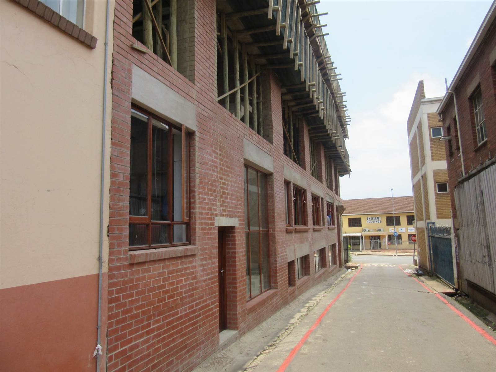 1800  m² Office Space in Pietermaritzburg Central photo number 4