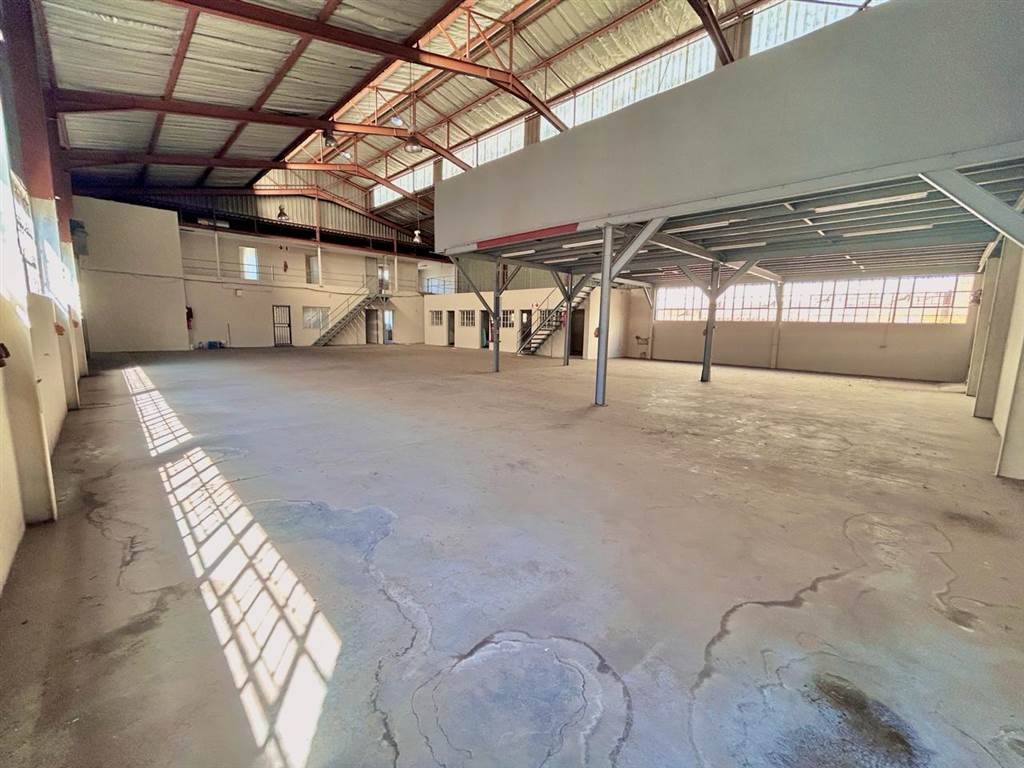 807.4  m² Industrial space in Jet Park photo number 14