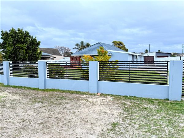 3 Bedroom House 3 Bedroom House