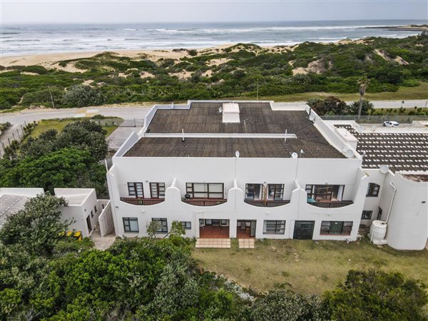 3 Bed Apartment in Port Alfred