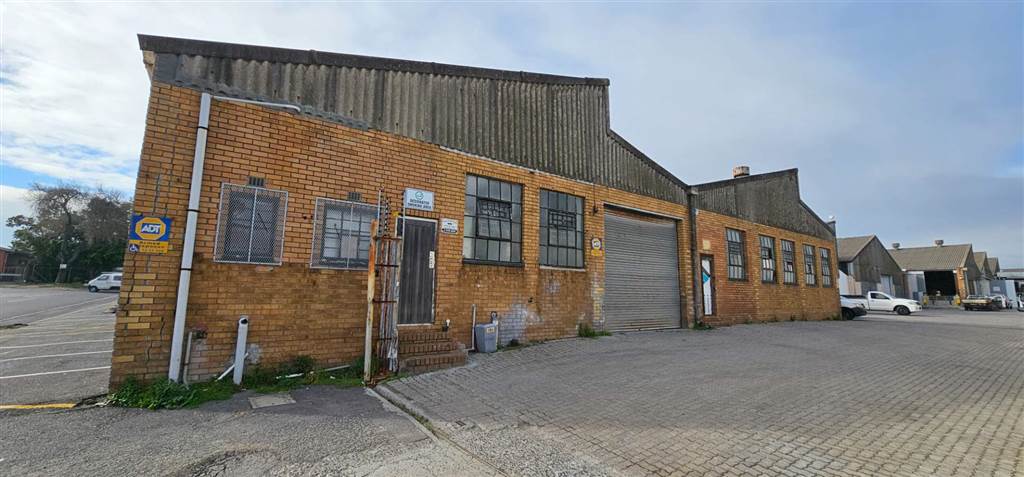 1076  m² Industrial space in Ravensmead photo number 3