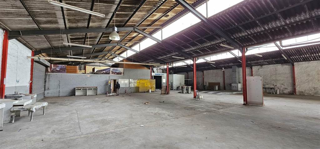 1076  m² Industrial space in Ravensmead photo number 10