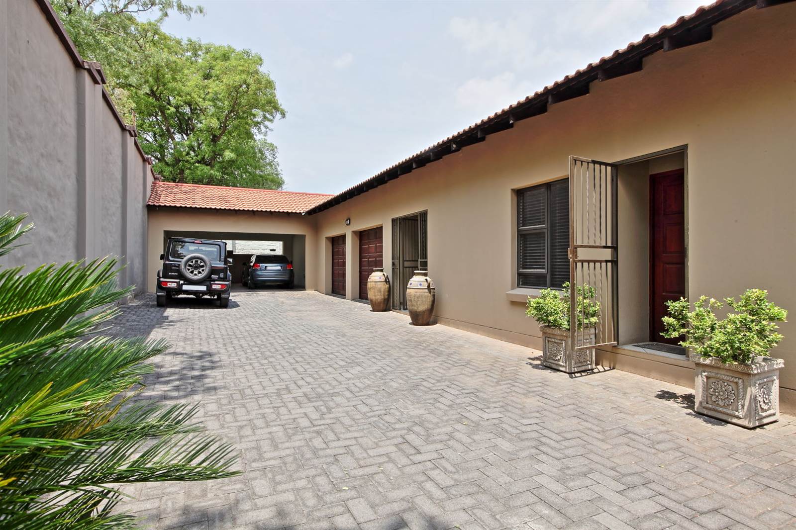 3 Bed Cluster in Rivonia photo number 26