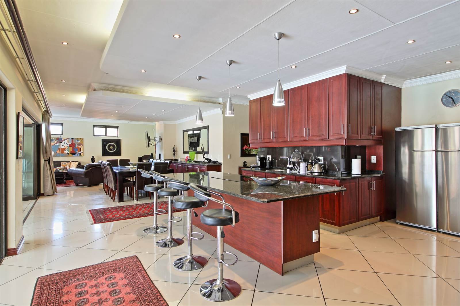 3 Bed Cluster in Rivonia photo number 3