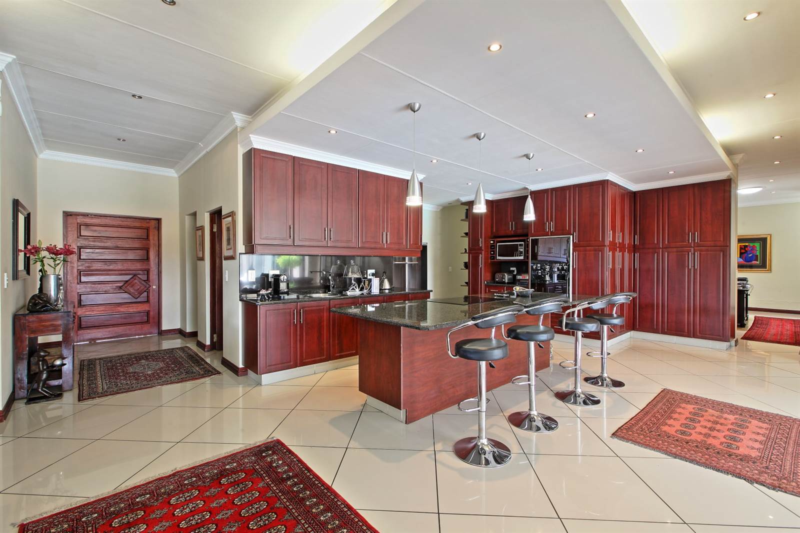 3 Bed Cluster in Rivonia photo number 2