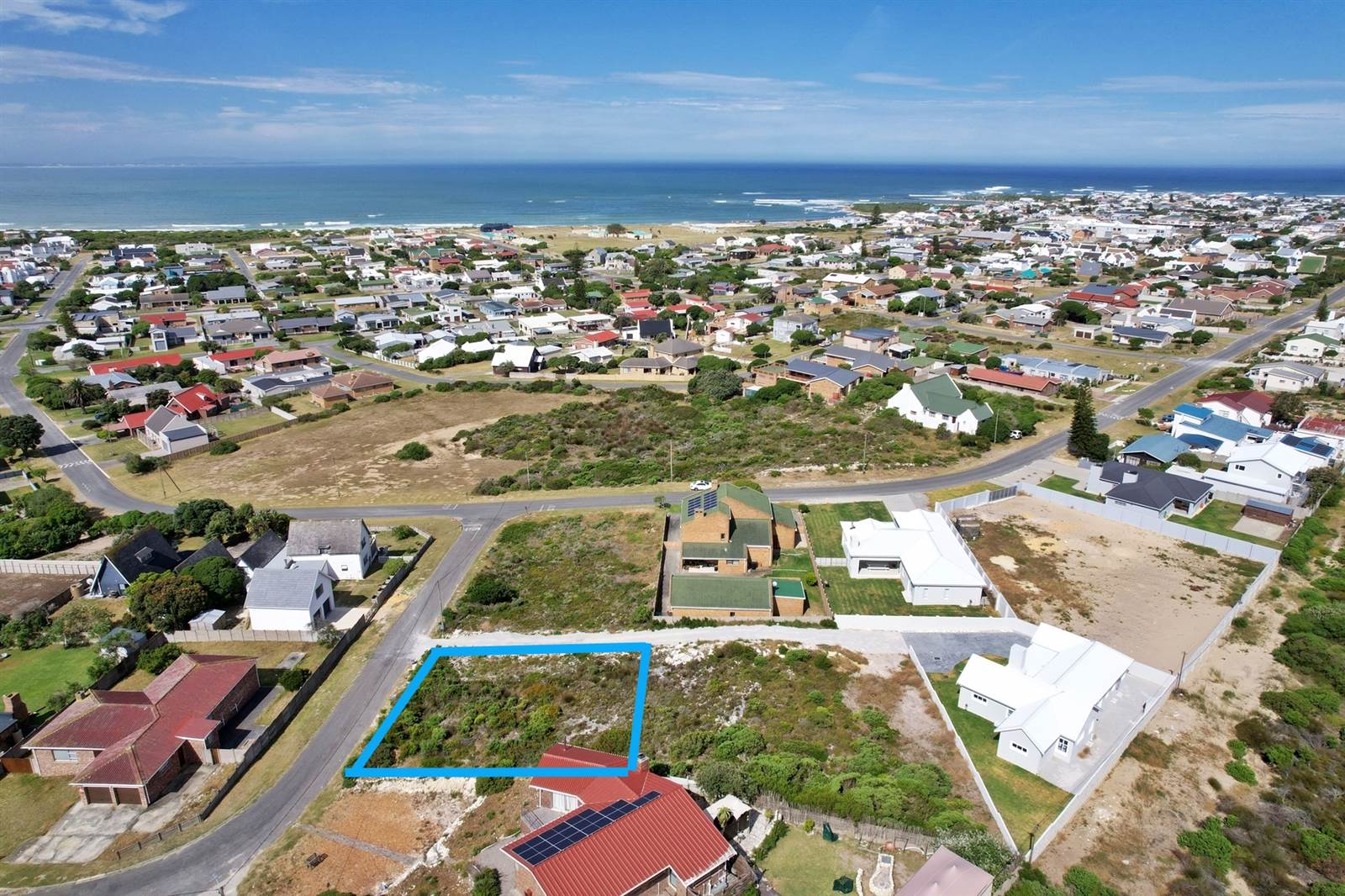 492 m² Land available in Struisbaai photo number 1