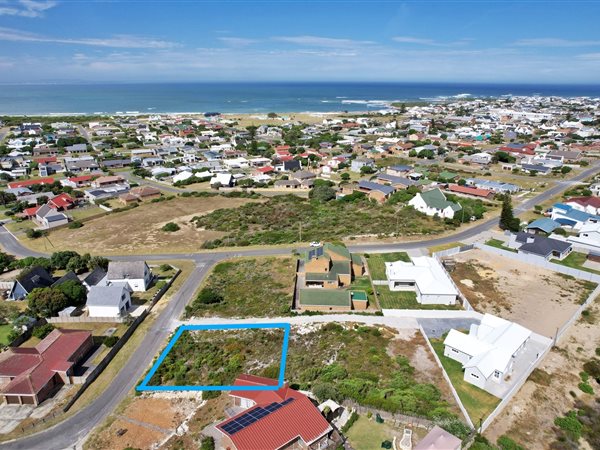 492 m² Land available in Struisbaai