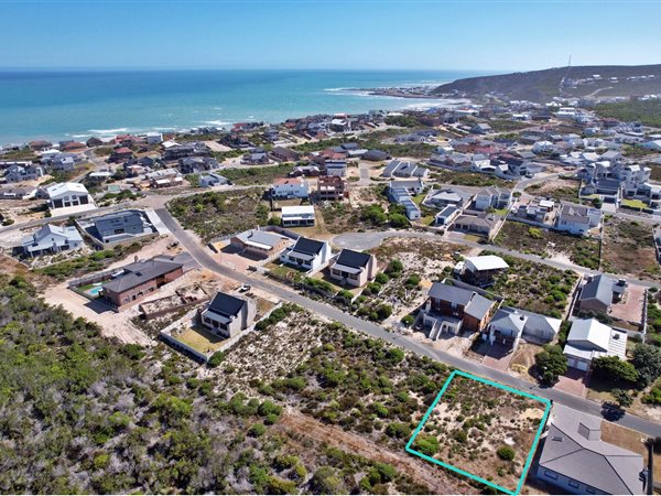 620 m² Land available in Struisbaai