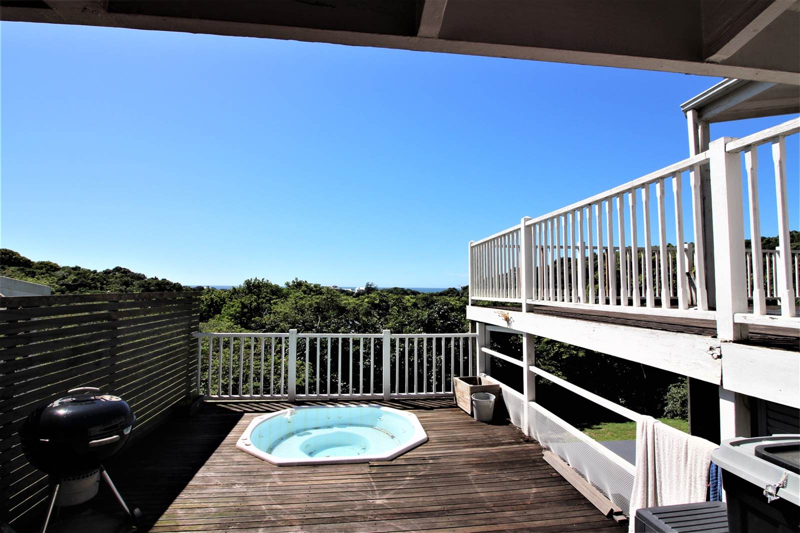 4 Bed Townhouse in Blythedale Beach photo number 9