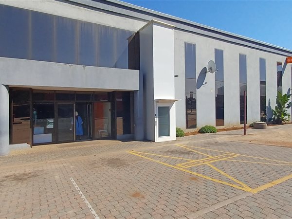 26  m² Commercial space in Brits Central