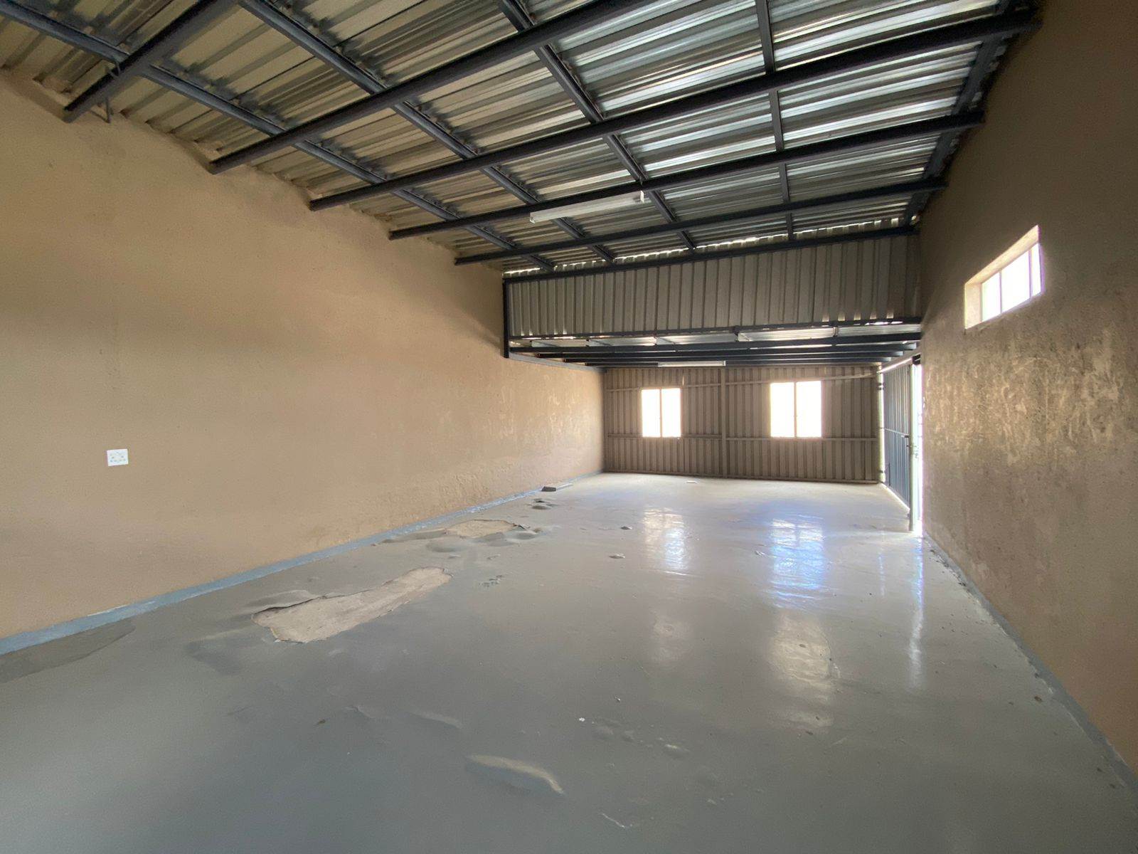 84  m² Industrial space in Ladanna photo number 4