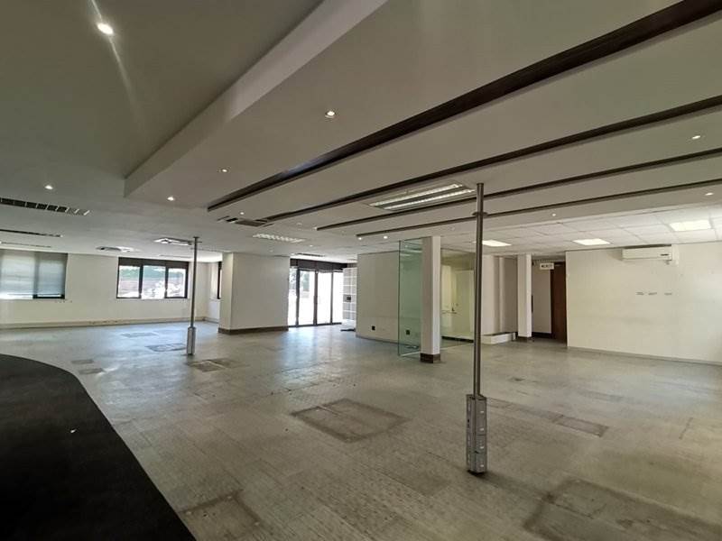 433  m² Office Space in Illovo photo number 21