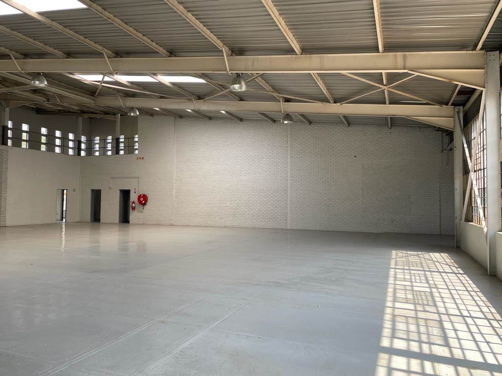 680  m² Commercial space in Halfway House photo number 27