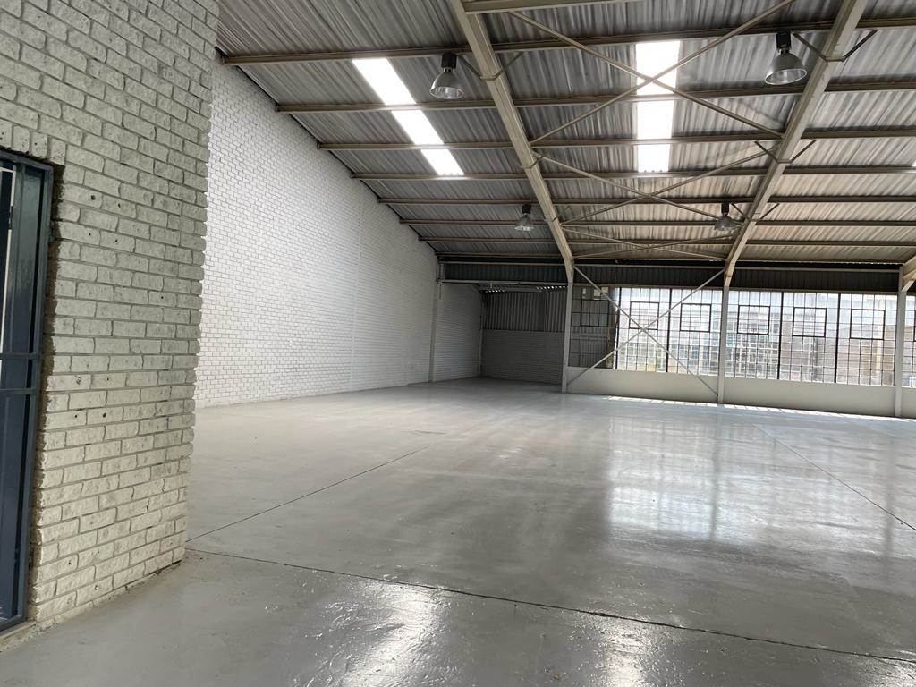 680  m² Commercial space in Halfway House photo number 7