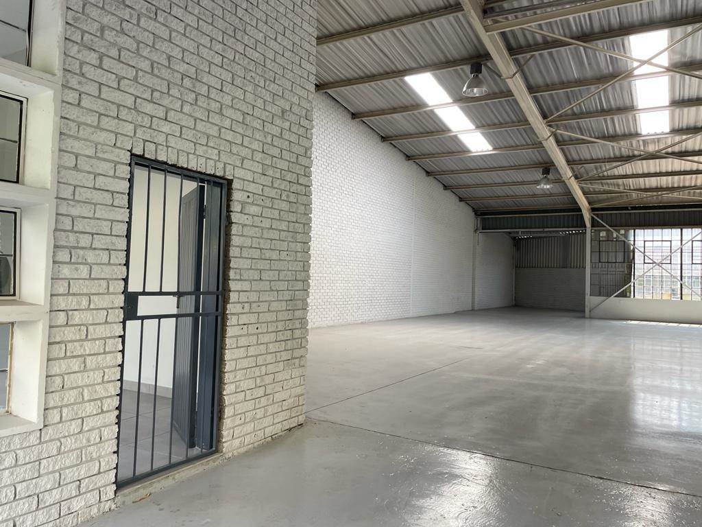 680  m² Commercial space in Halfway House photo number 6