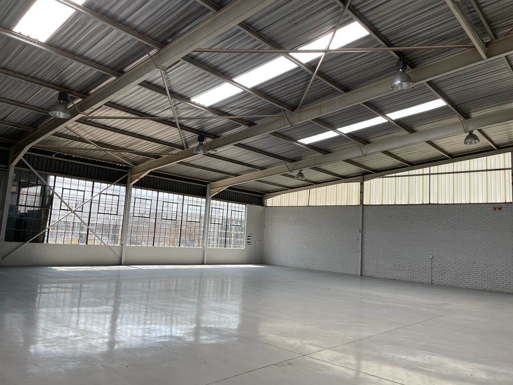 680  m² Commercial space in Halfway House photo number 28