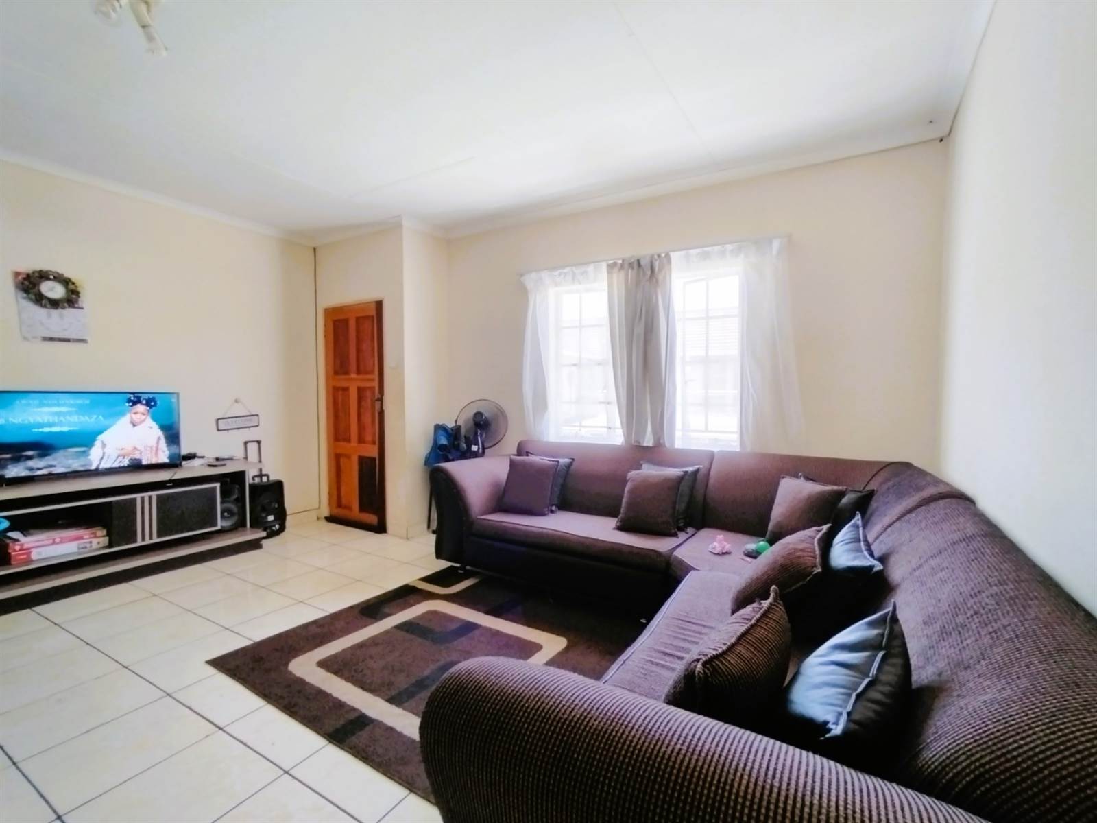 2 Bed Apartment in Annadale photo number 4
