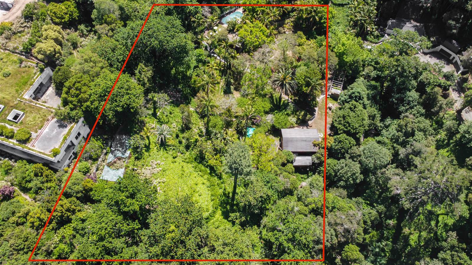 8000 m² Land available in Constantia photo number 2