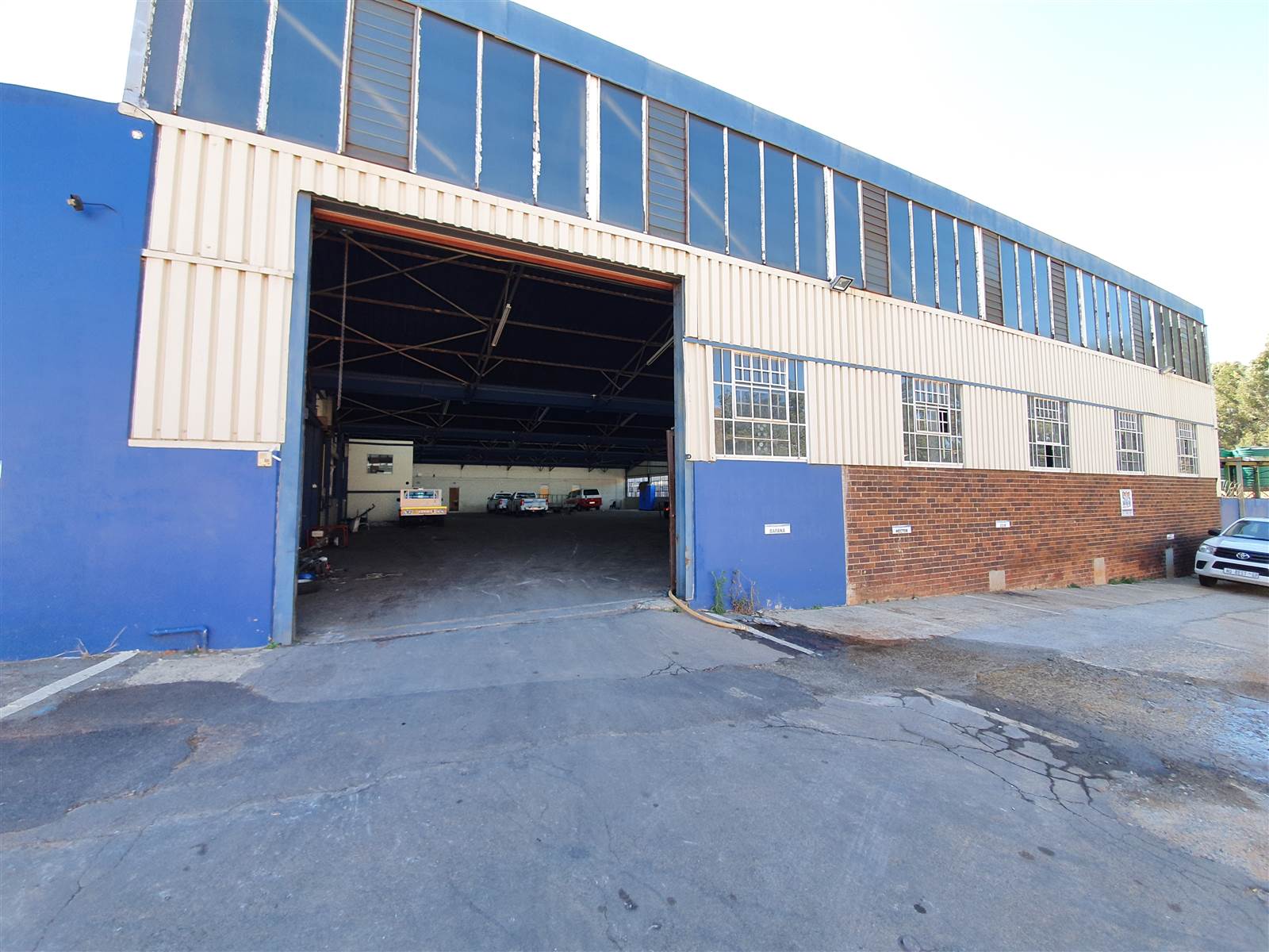 1500  m² Industrial space in Booysens Reserve photo number 23