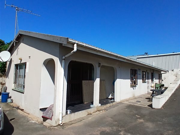 3 Bedroom Simplex 3 Bedroom Simplex