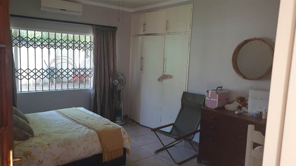 4 Bed House in Phalaborwa photo number 20