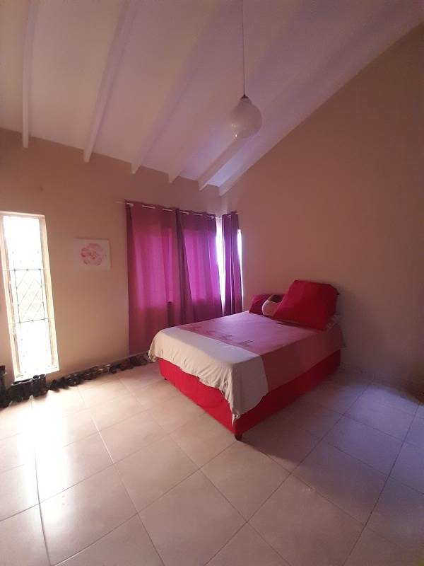 3 Bed Townhouse in Musgrave photo number 6