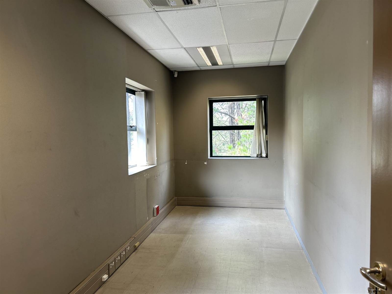 390  m² Commercial space in Woodmead photo number 9