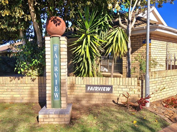 3 Bedroom Townhouse 3 Bedroom Townhouse