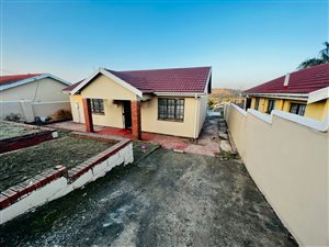 3 Bed House in KwaMashu