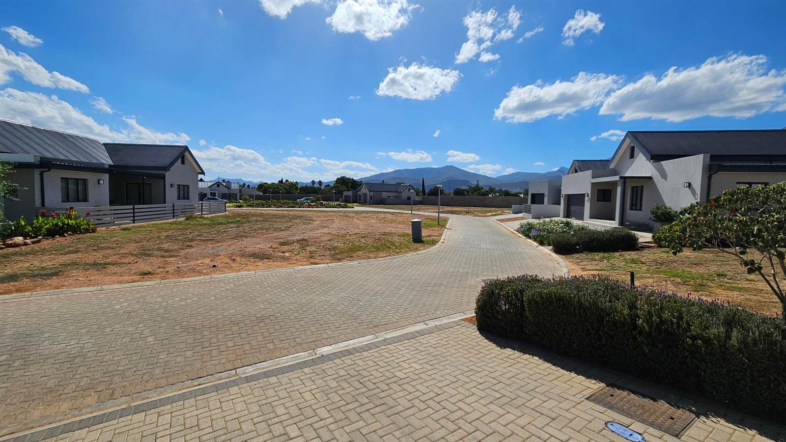 352 m² Land available in Robertson photo number 3