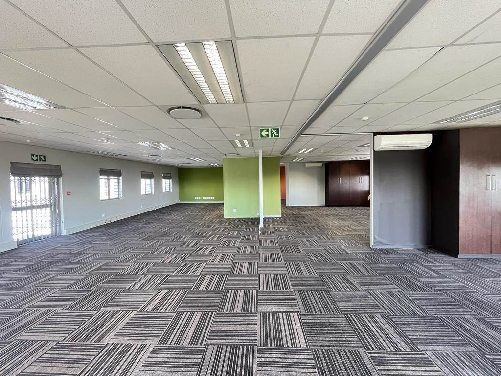 353.3  m² Commercial space in Bryanston photo number 10