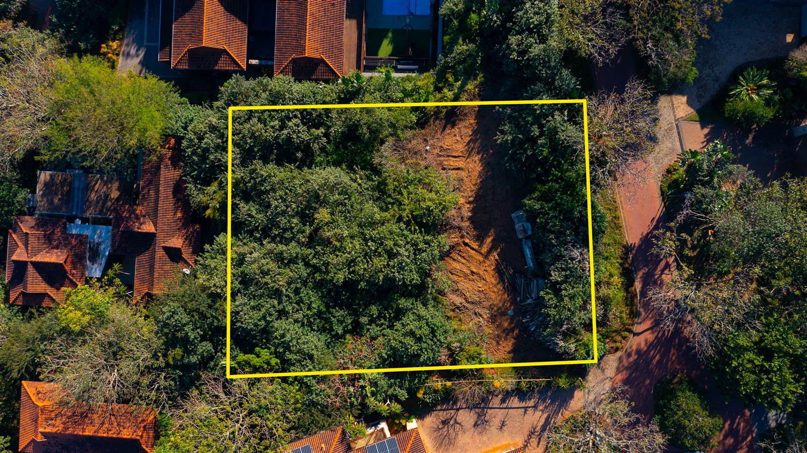 1127 m² Land available in Zimbali Estate photo number 3